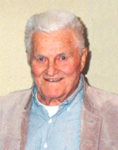 Bckermeister i. R., Steyrermhl, Gartenstrae 1, im 82.